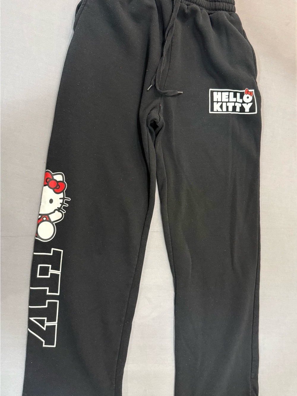 Aeropostale Hello Kitty Girls Black Sweatpants Size S Drawstring Elastic Waist